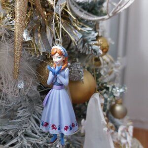 Cartoon Character Xmas Ornament I am not sure of her name :)